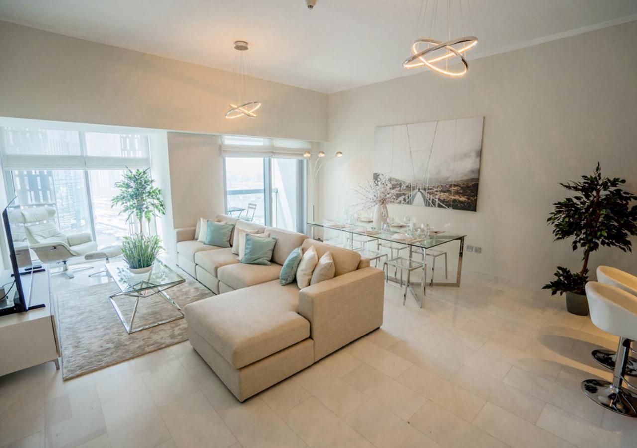Nasma Luxury Stays - Cayan Tower Дубай Экстерьер фото